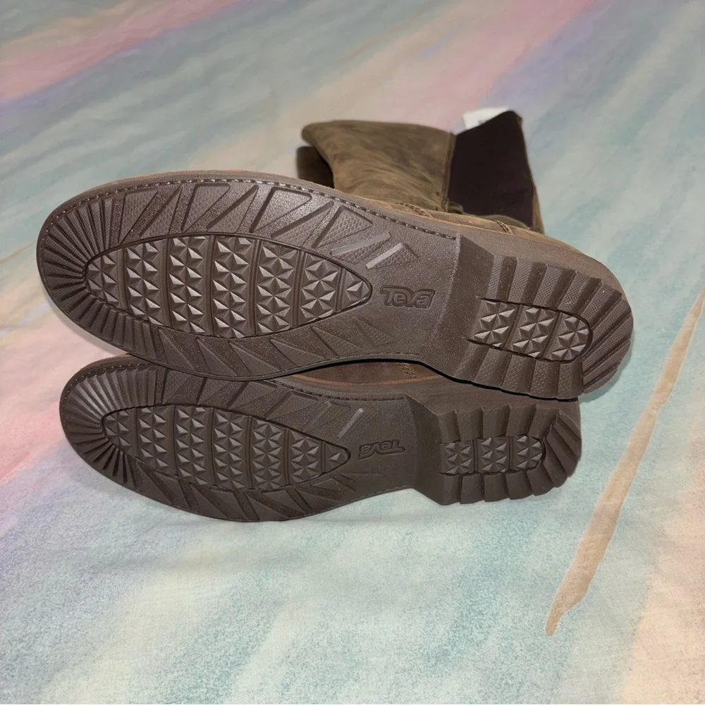 NEW Teva Ellery tall waterproof boots size 7